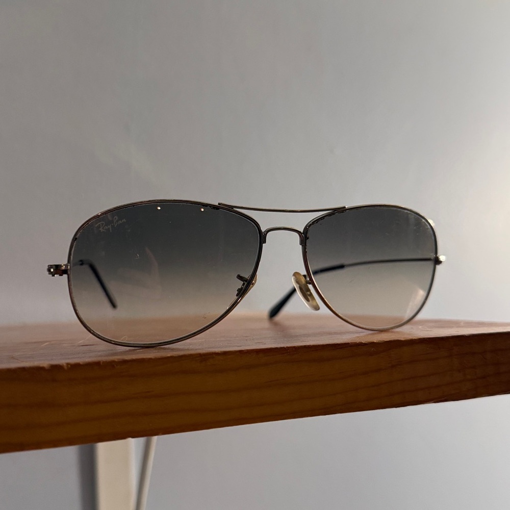Ray-Ban Men’s Aviator Sunglasses - Picture 3 of 6